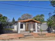 ALQUILO CASA EN LUQUE BARRIO VILLA ADELA CÓD. 3432