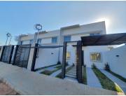 En venta duplex a estrenar en Luque zona super 6 laurelty !!