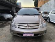 VENDO TOYOTA IST SIN DETALLES