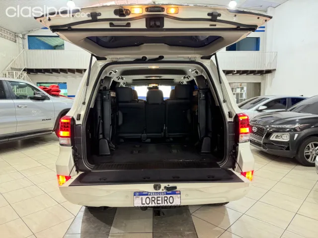 Toyota Land Cruiser 2018 — foto 3