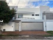 EN VENTA DUPLEX AMOBLADO EN MBURUCUYA