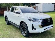 TOYOTA HILUX LIMITED 2021