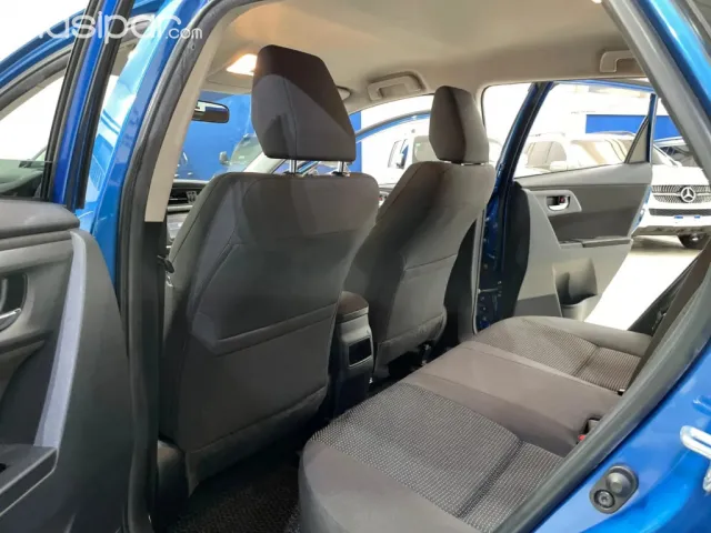 Toyota Auris 2012 — foto 5
