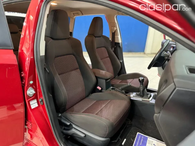 Toyota Auris 2012 — foto 7