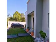 VENDO/ ALQUILO HERMOSA CASA NUEVA EN SAN BERNARDINO!