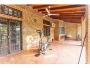 VENDO CASA TIPO QUINTA EN ÑEMBY - G 640.000.000