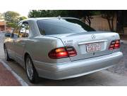 Vendo hermoso mercedes benz e320 2001 cdi diésel automático buen estado de uso en ciudad