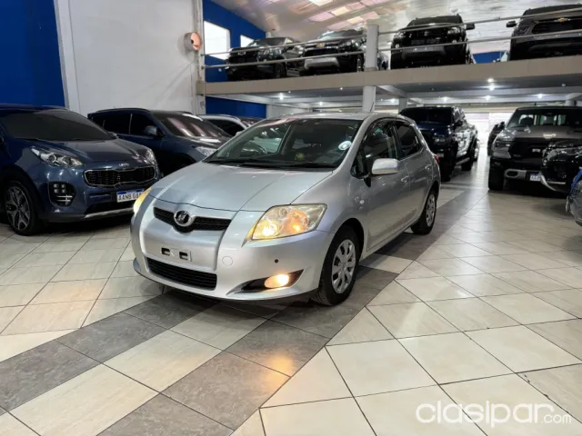 Toyota Auris 2007 — foto 2
