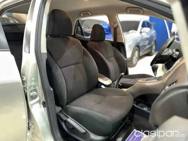 Toyota Auris 2007 — foto 3