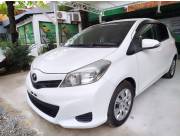 Toyota VITZ 2011 COLOR BLANCO,CH(5359) RECIÉN IMPORTADO OFRECE CLASS MOTORS!!!