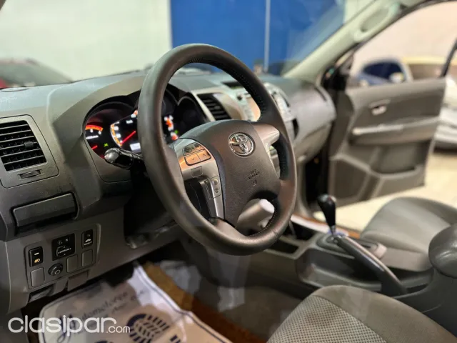 Toyota Hilux 2014 — foto 4