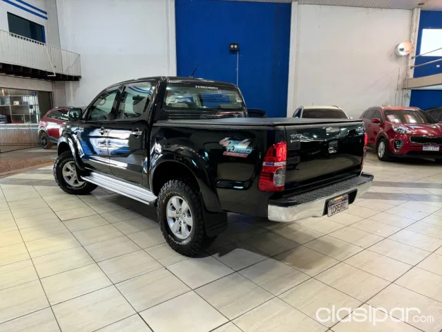 Toyota Hilux 2014 — foto 6