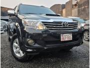 TOYOTA FORTUNER AÑO 2009 TURBO DIESEL 4X4 DE LA CASA TOYOTOCHI IMPECABLE FULL EQUIPO.