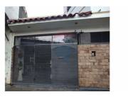 VENDO IDEAL P/INVERSION CASA + DPTO INDEP.+ SALON COMERCIAL-FDO.ZONA NORTE S/10 DE JULIO