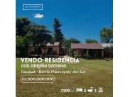 Vendo casa con amplio terreno en Itauguá Barrio Mbocayaty del Sur