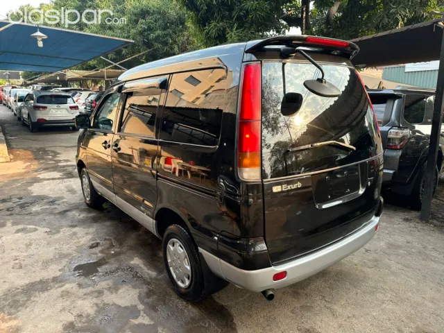 Toyota Noah 1998 — foto 3