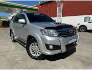 EN VENTA TOYOTA FORTUNER 2014/15 EN IMPECABLE ESTADO TITULAR BIEN CONSERVADO FULL✅