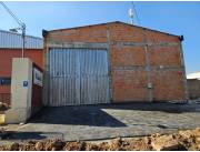 ALQUILO DEPOSITO EN Mariano 444m2