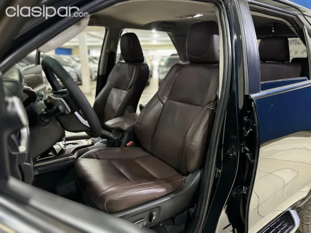 Toyota Fortuner 2017 - foto 8