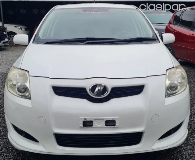 Toyota Auris 2008 — foto 2