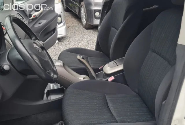 Toyota Auris 2008 — foto 5
