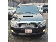 VENDO TOYOTA FORTUNER IMPECABLE