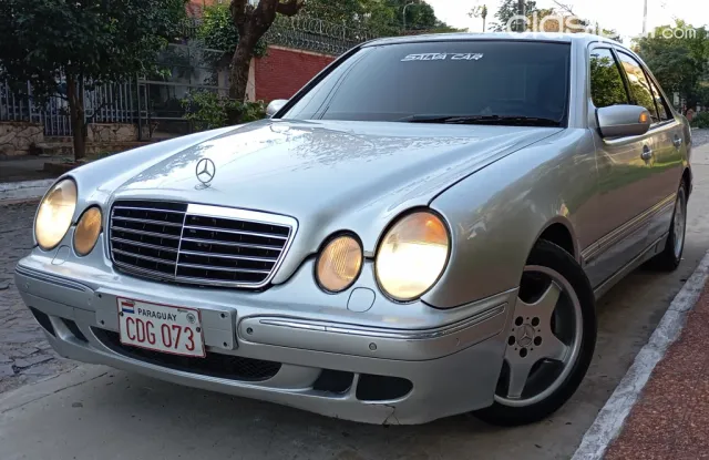 Mercedes-Benz E 320 2001 — foto 6