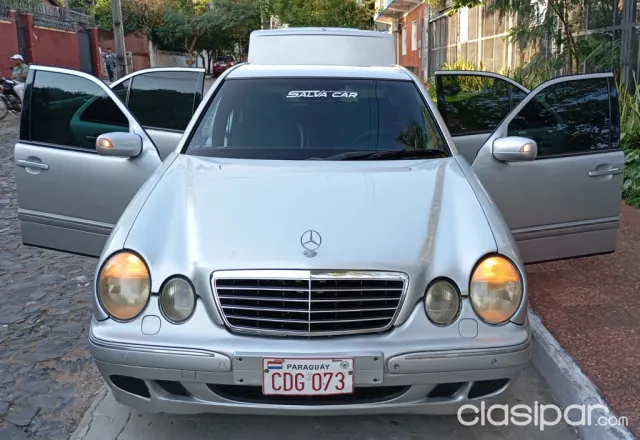 Mercedes-Benz E 320 2001 — foto 7