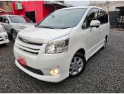 TOYOTA NEW NOAH AÑO 2008/9