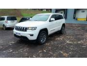 REMATO POR VIAJE JEEP GRAND CHEROKEE LAREDO 2020 3.0 V6 DEL REPRESENTANTE