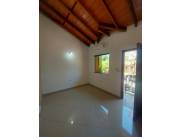 Vendo duplex en Santa Librada a 1 cuadra de Peron - LHO4664326