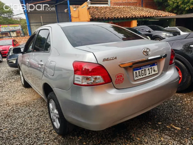 Toyota Belta 2009 — foto 4