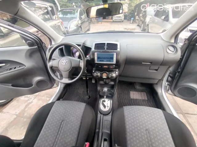 Toyota New Ist 2007 — foto 7