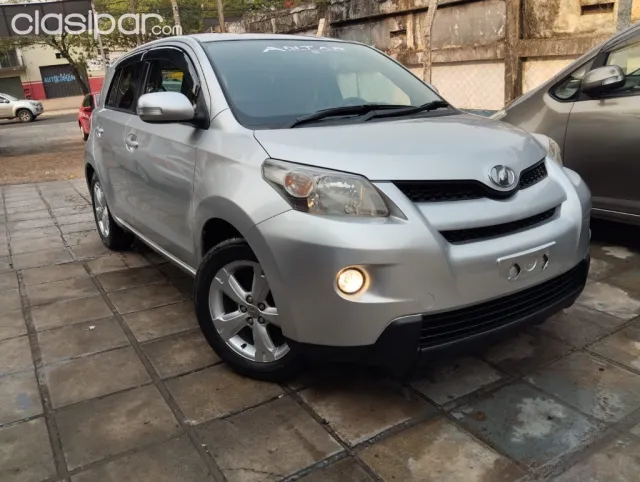 Toyota New Ist 2007 - foto 2