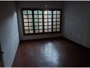 ALQUILO O VENDO CASA EN LUQUE PALMA LOMA COD 4590