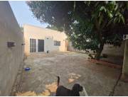 VENDO CASA EN LUQUE BARRIO MORA CUE COD 4594