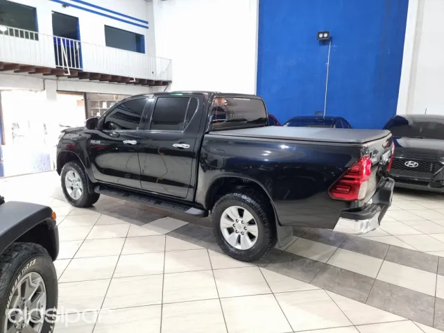 Toyota Hilux 2016 — foto 3
