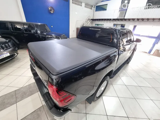 Toyota Hilux 2016 — foto 7