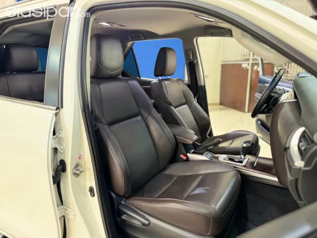Toyota Fortuner 2017 — foto 4