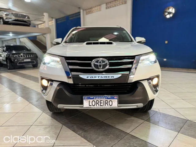 Toyota Fortuner 2017 — foto 6