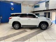 Toyota Fortuner SRV año 2017 con 65.556 km 📍 Recibimos vehículo y financiamos ✅️