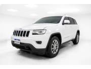 Jeep Cherokee Laredo año 2016 con 66.000 km.