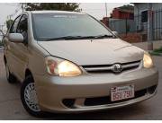 VENDO TOYOTA NEW PLATZ AÑO 2003 MOTOR 1.0 AUTOM AIRE FULL INTERIOR FINO CUIDADO UNICO DUEÑ