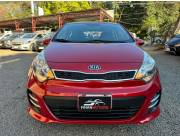 KIA rio 2016 color bordo