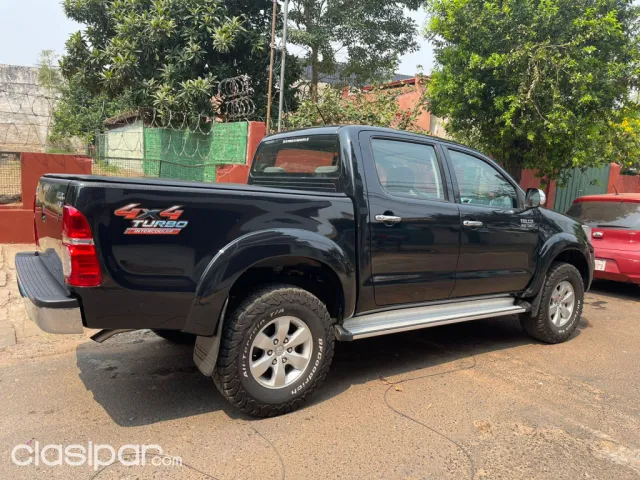 Toyota Hilux 2014 — foto 7