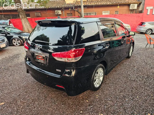 Toyota Wish 2009 — foto 5