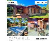 *VENDO IMPONENTE CASA QUINTA CON PISCINA EN ESTANZUELA* - USD 250.000