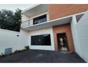 VENDO HERMOSO DUPLEX EN FDO ZONA NORTE