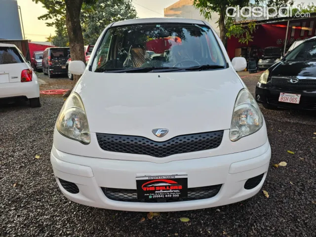 Toyota Funcargo 2004 — foto 6