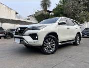 TOYOTA FORTUNER SRV